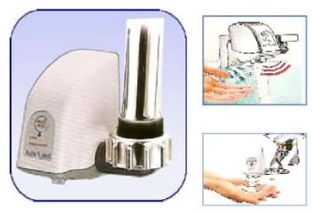 手を差し出すだけで水が出る！