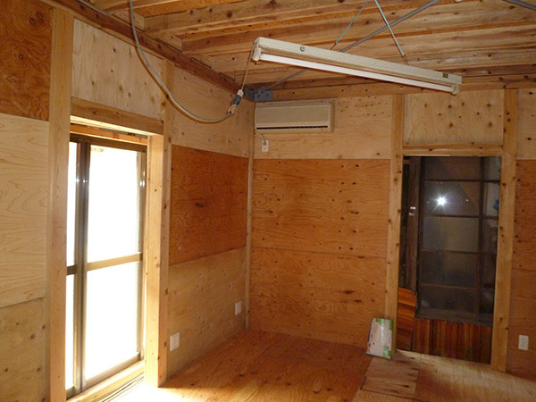 耐震シェルター